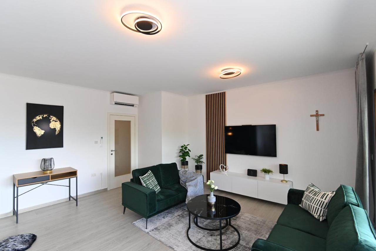 Sea View Deluxe Apartment Rijeka Exterior foto