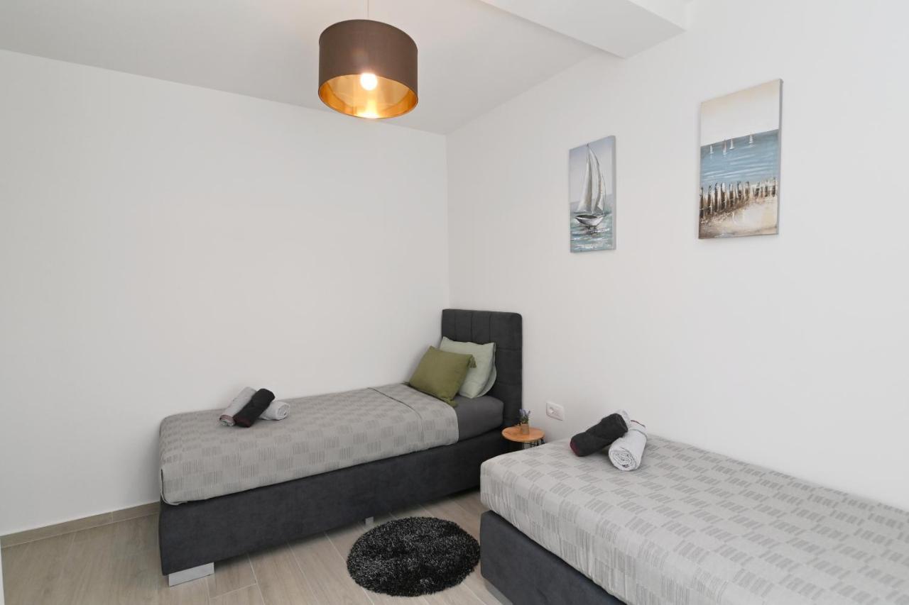 Sea View Deluxe Apartment Rijeka Exterior foto